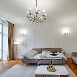 Apartment La Mucha *