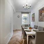 La Mucha Apartment